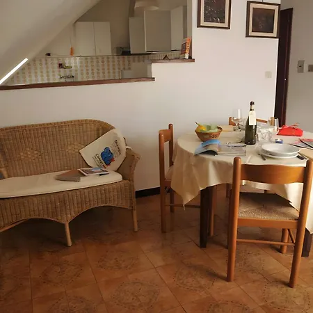 Mansarda A Apartment *